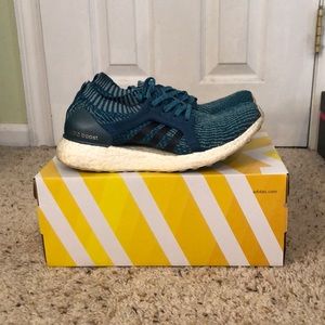 Adidas Ultra Boost Parley Size 8